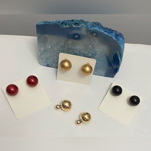 NEW 4 Double-sided faux pearls earrings (4 pairs)
